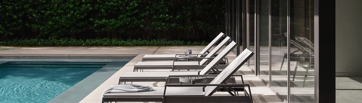 Chaise Lounges for Your Perfect Poolside
