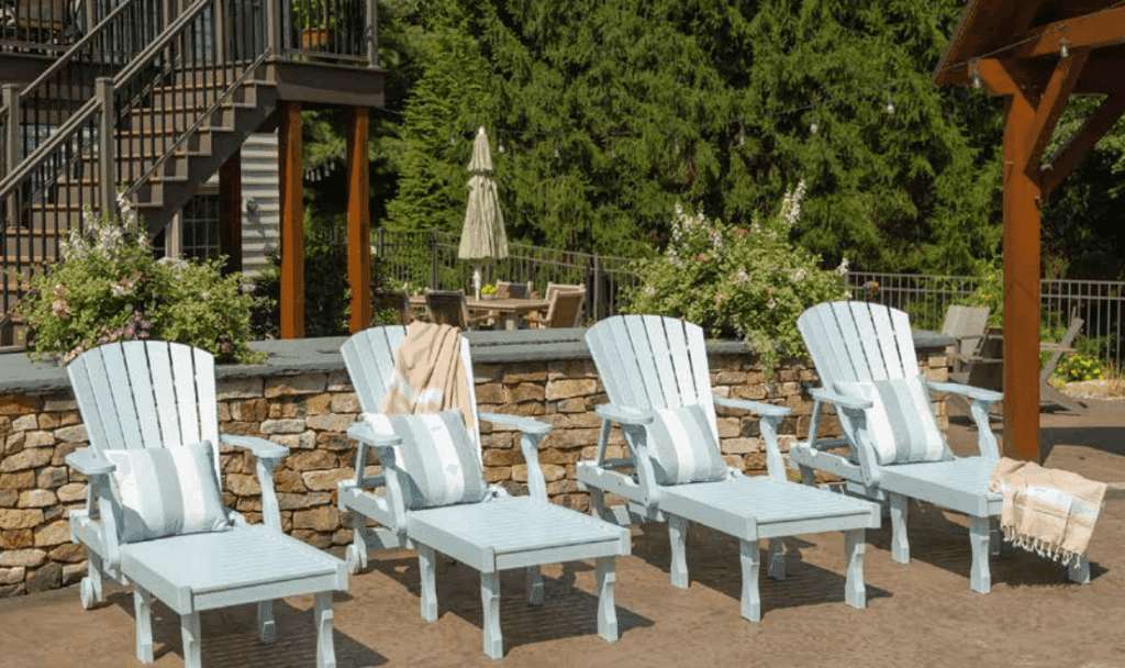 Chaise Lounge